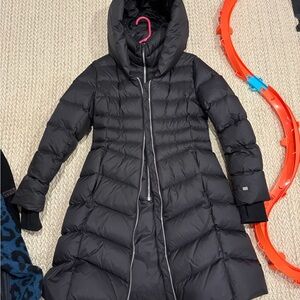Soia & Kyo Black Hooded Puffer Coat
